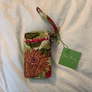 Vera Bradley All In One Wristlet NWT